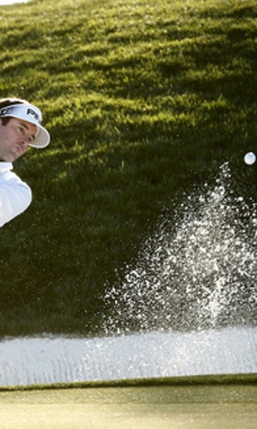 James Hahn has fun, shoots 65 to take Phoenix Open lead